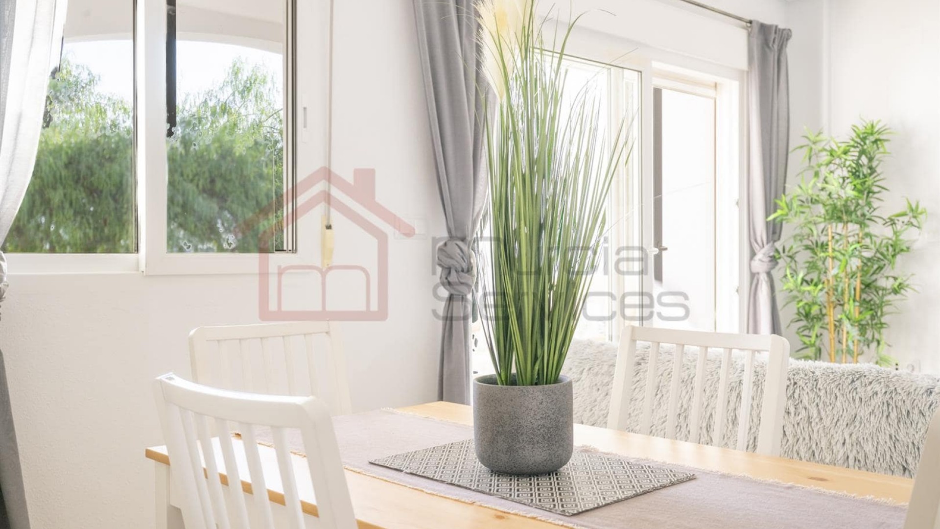 Videresalg - Lejlighed lejlighed -
La Torre Golf Resort