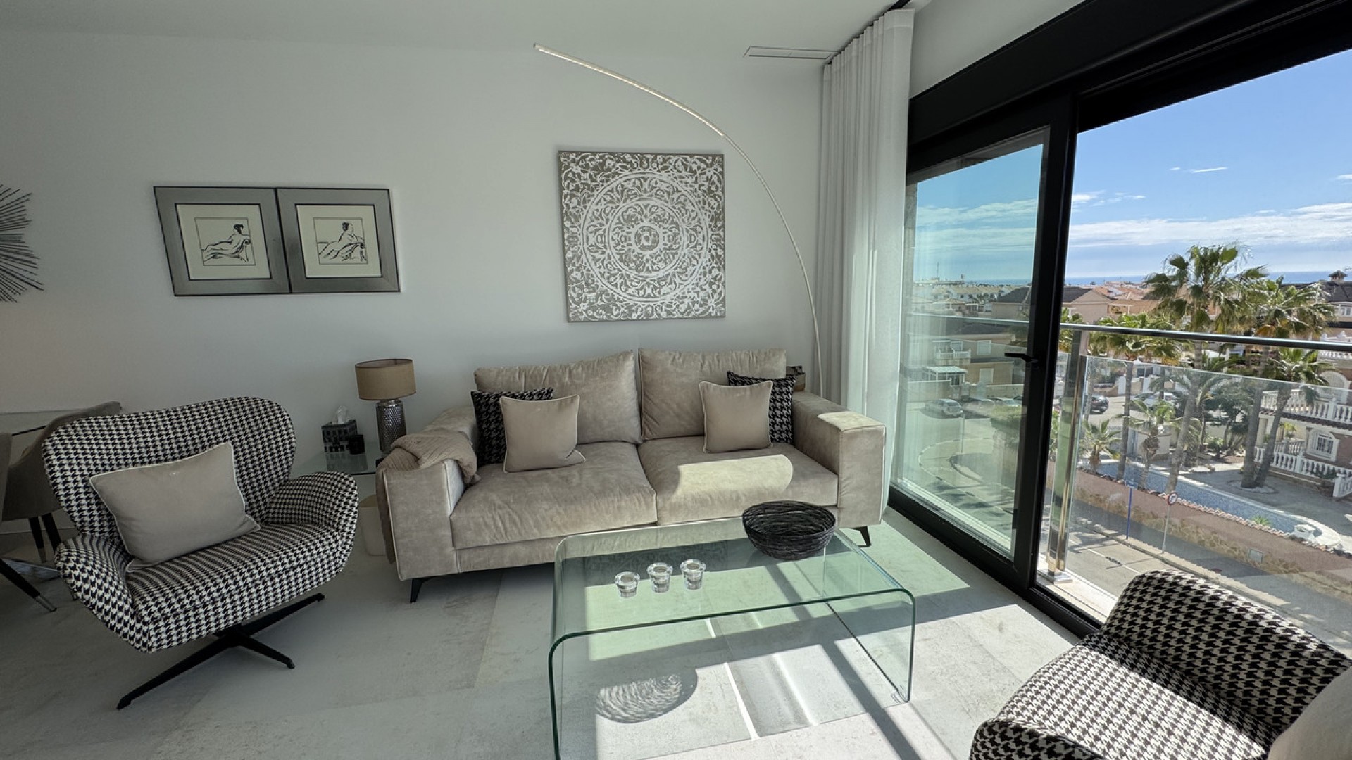 Videresalg - Lejlighed lejlighed -
La Zenia