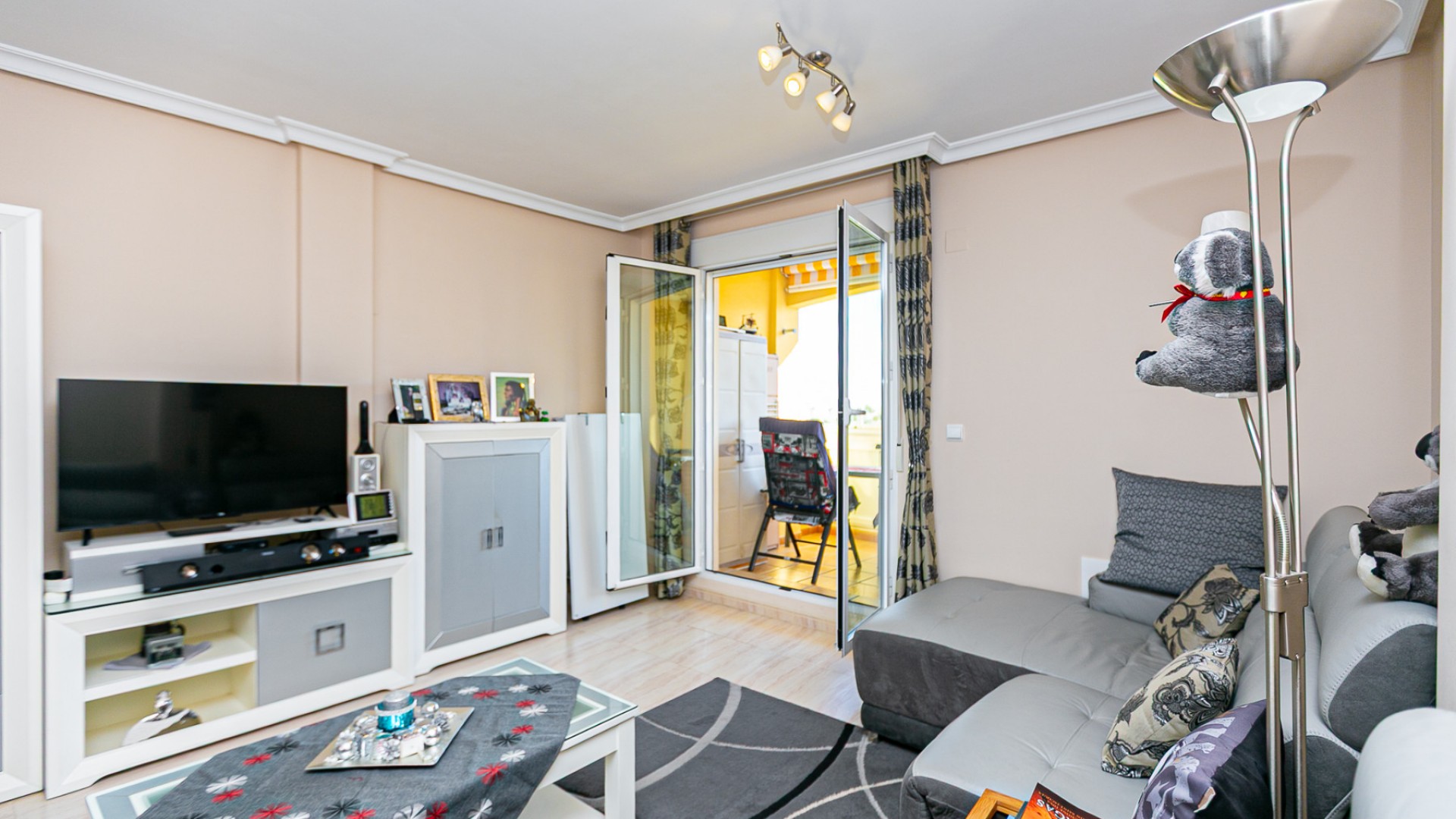 Videresalg - Lejlighed lejlighed -
Lomas de Cabo Roig