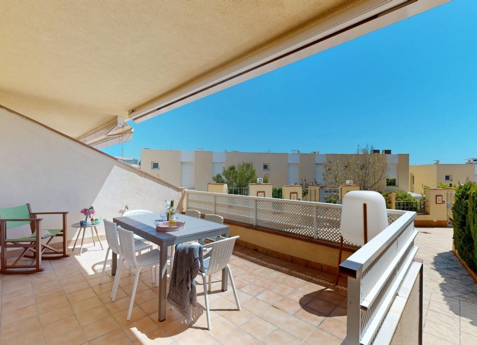 Videresalg - Lejlighed lejlighed -
Orihuela Costa - Campoamor