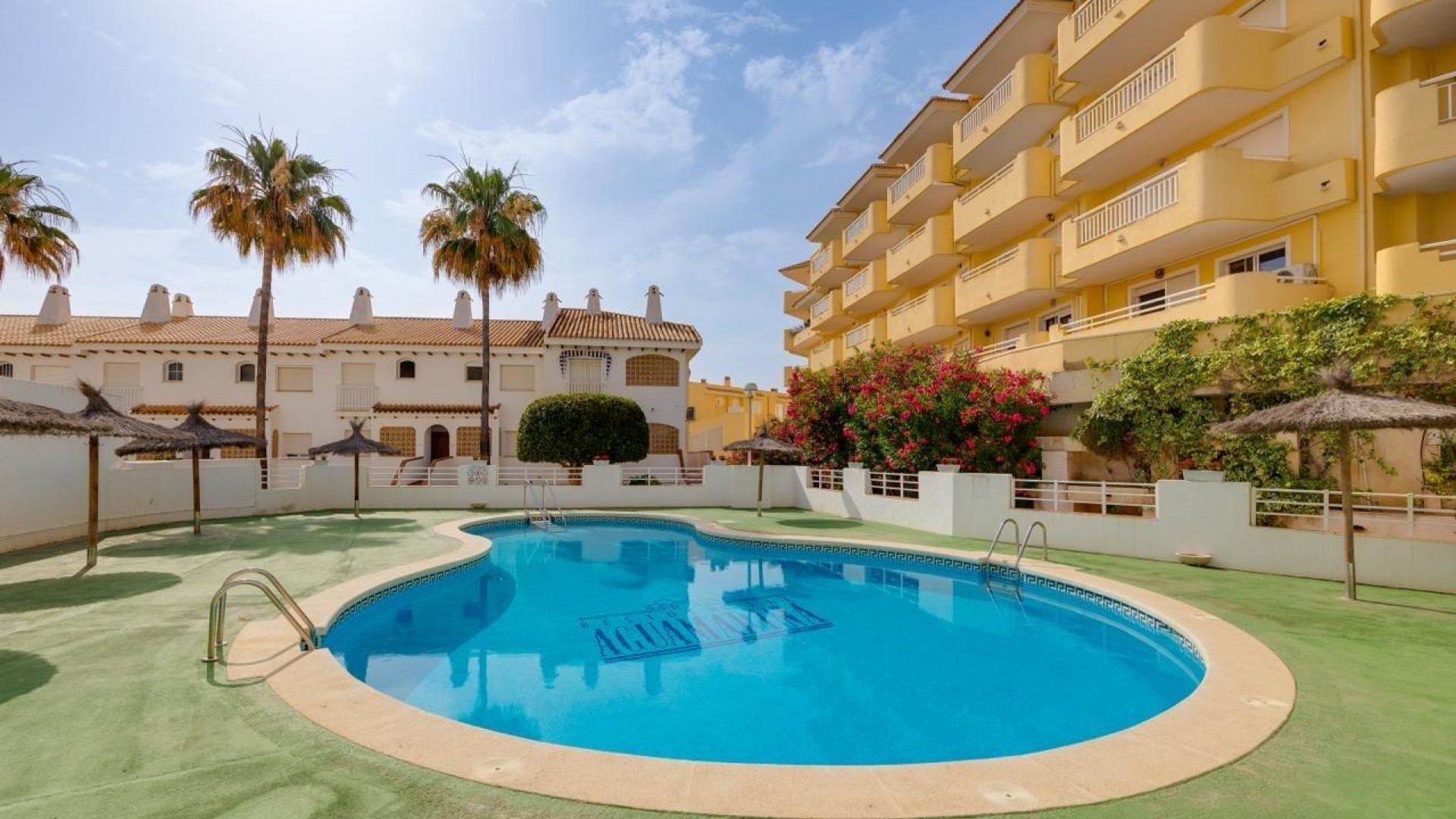 Videresalg - Lejlighed lejlighed -
Orihuela Costa - Campoamor