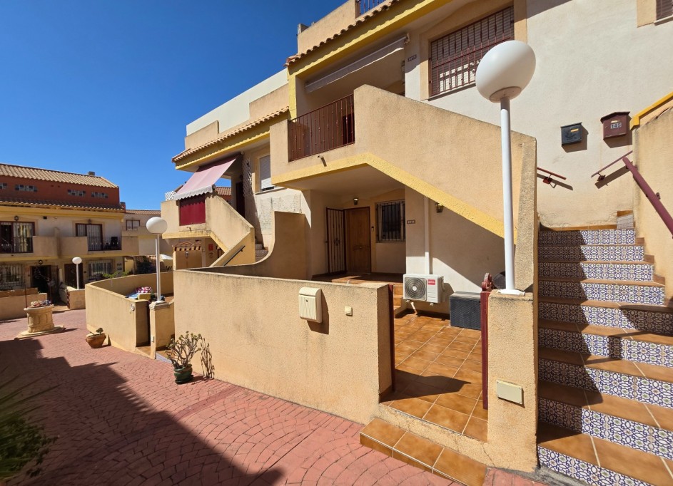 Videresalg - Lejlighed lejlighed -
Orihuela Costa - La Zenia