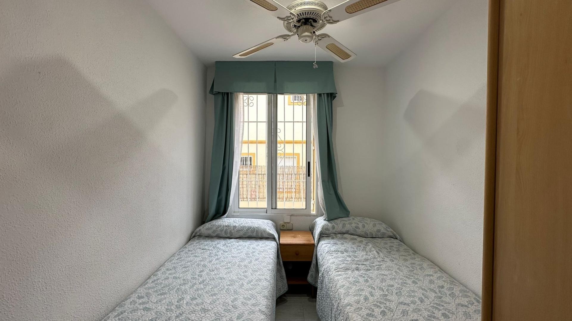 Videresalg - Lejlighed lejlighed -
Orihuela Costa - Playa Flamenca