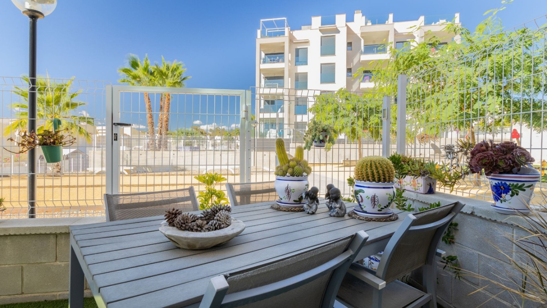 Videresalg - Lejlighed lejlighed -
Orihuela Costa - Villamartín