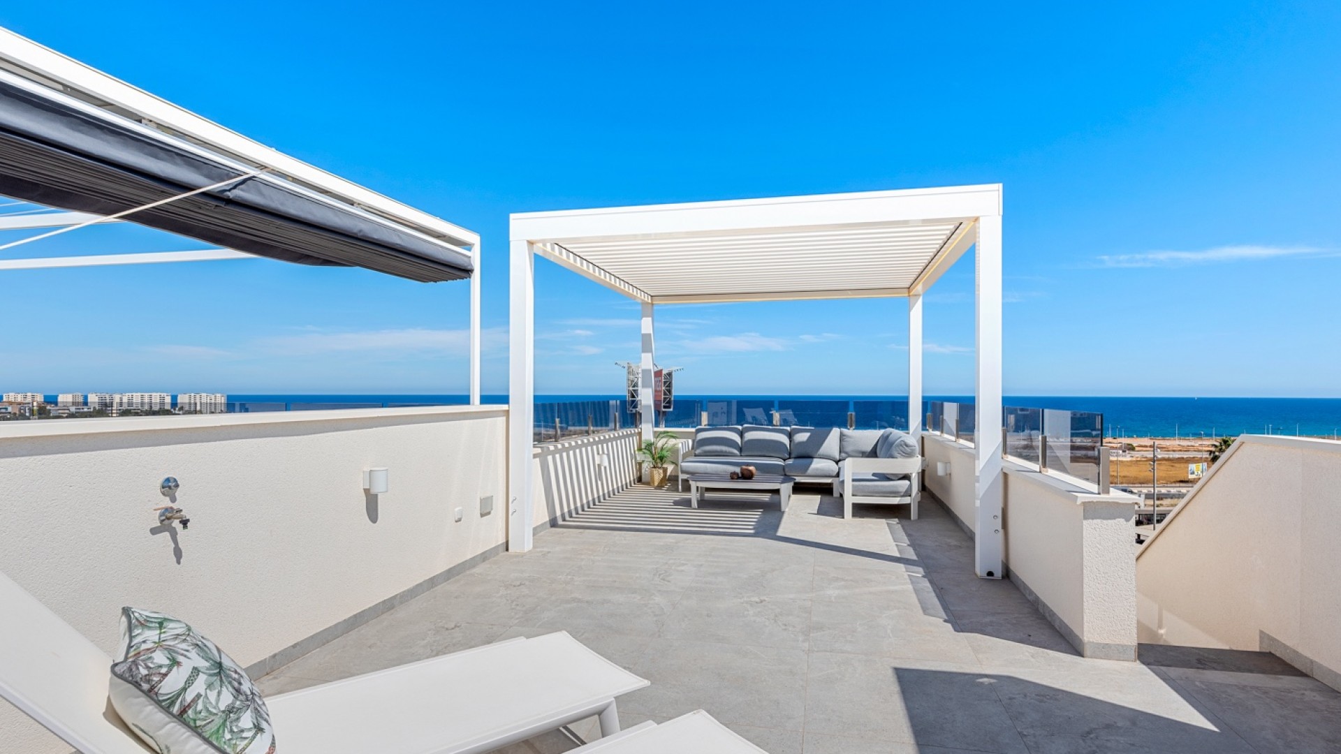 Videresalg - Lejlighed lejlighed -
Orihuela Costa