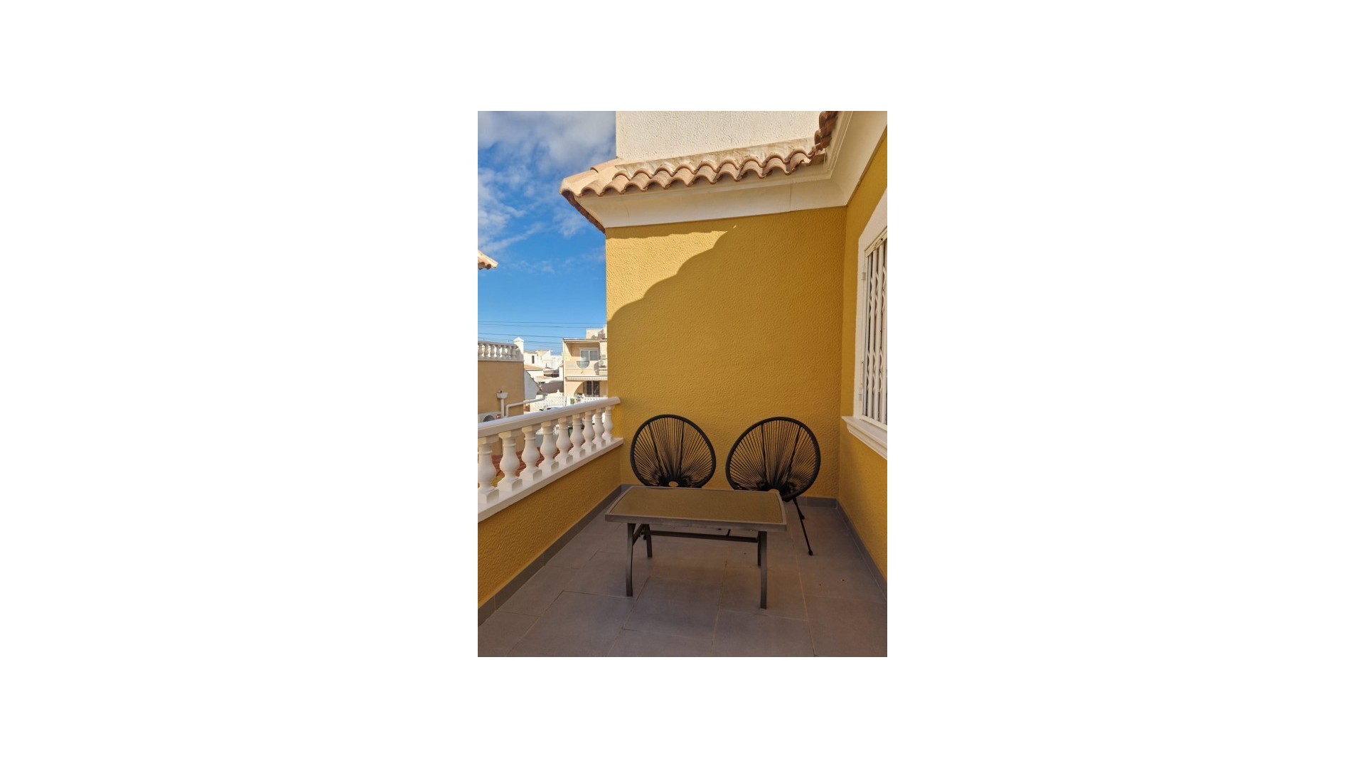 Videresalg - Lejlighed lejlighed -
Playa Flamenca