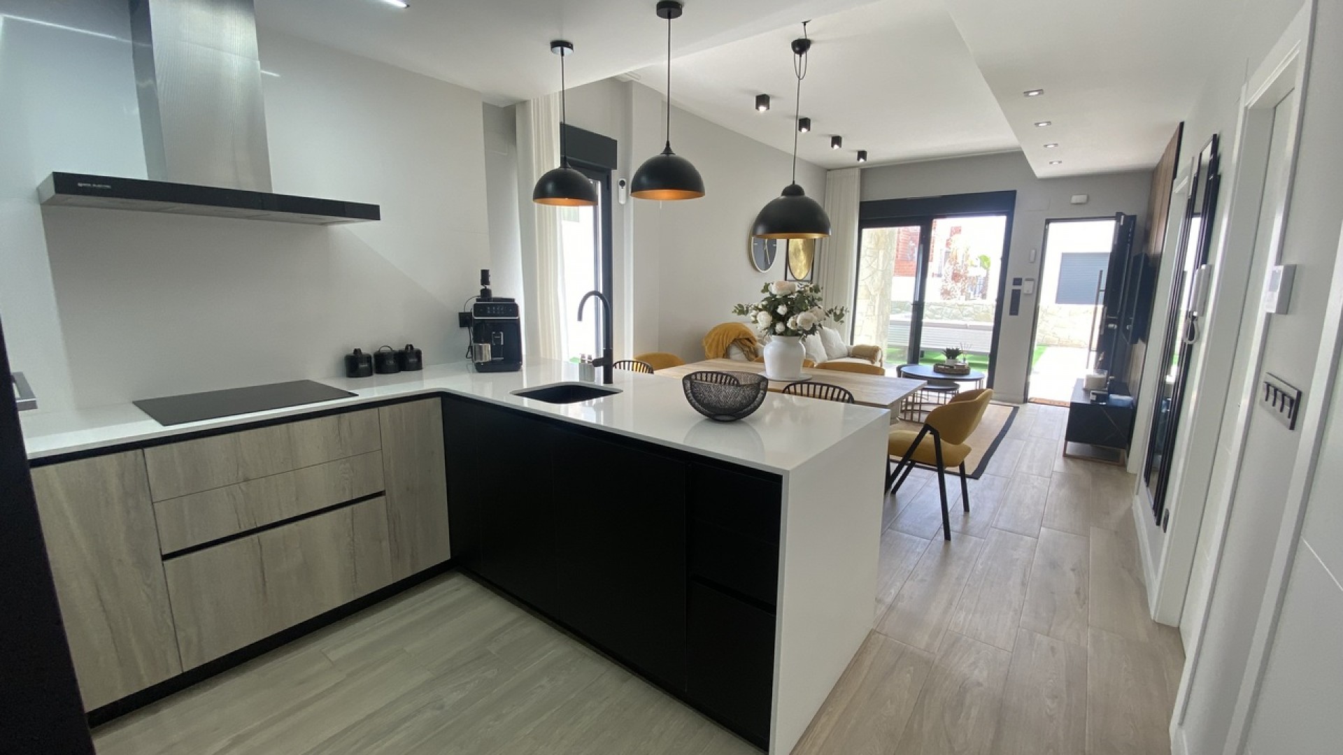 Videresalg - Lejlighed lejlighed -
Playa Flamenca