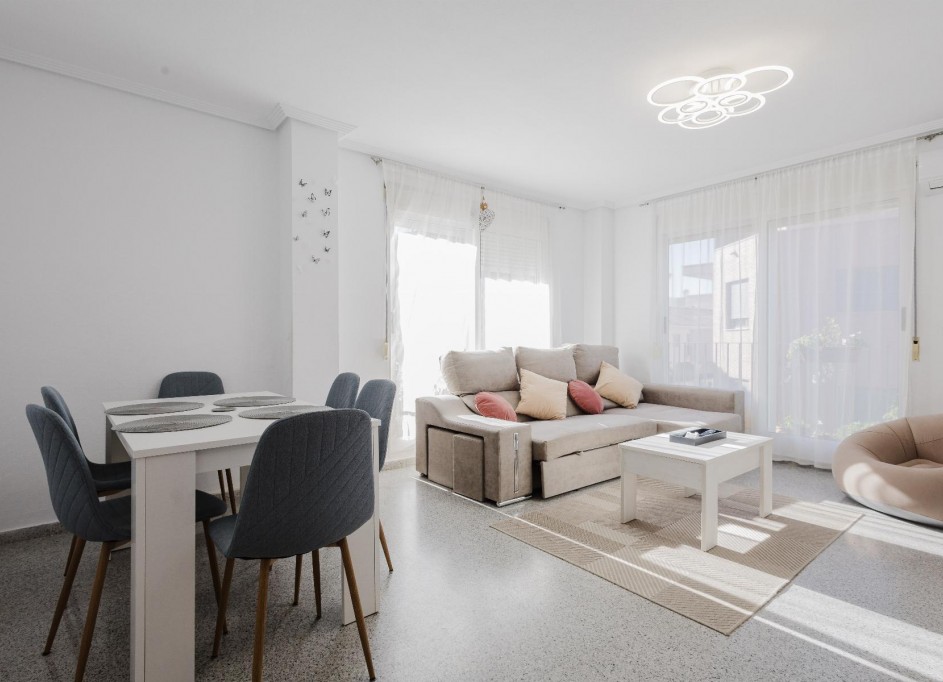 Videresalg - Lejlighed lejlighed -
San Miguel de Salinas