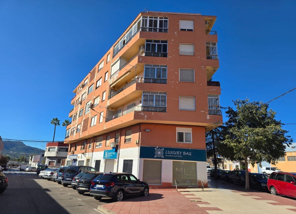 Videresalg - Lejlighed lejlighed -
SAX