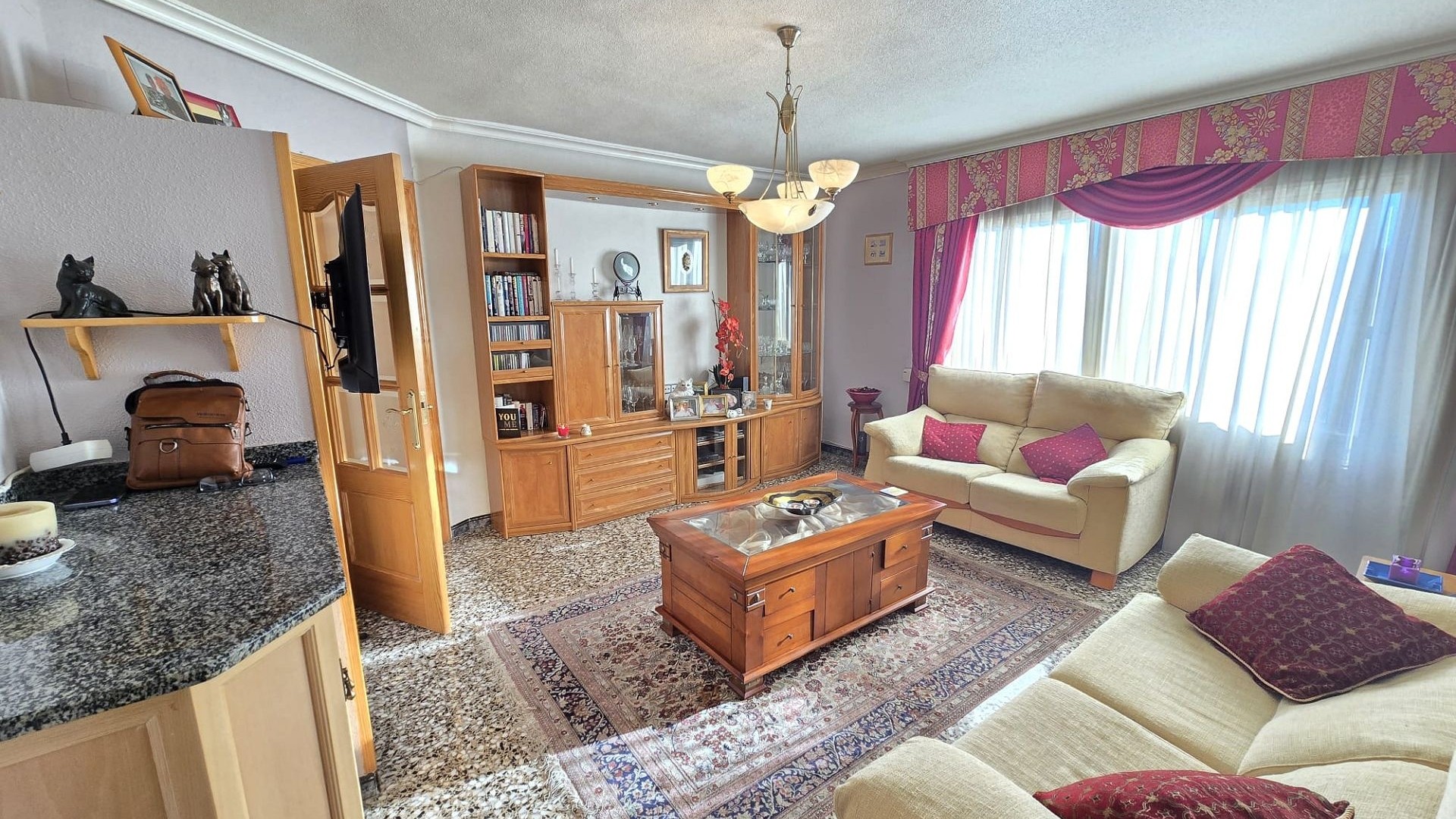 Videresalg - Lejlighed lejlighed -
SAX