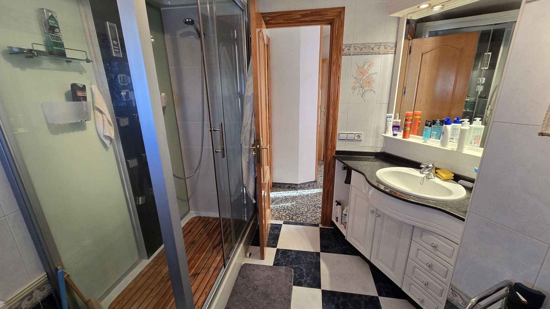 Videresalg - Lejlighed lejlighed -
SAX