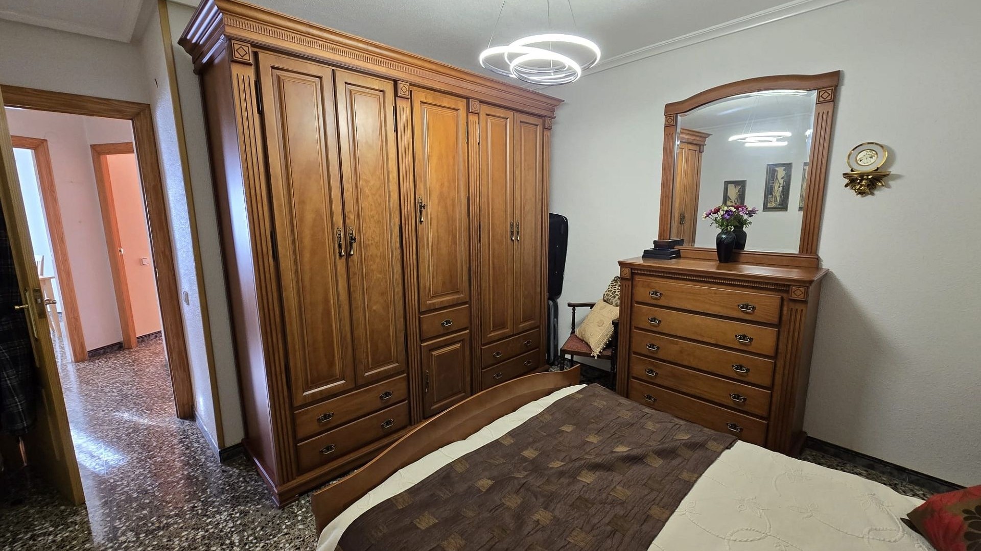 Videresalg - Lejlighed lejlighed -
SAX