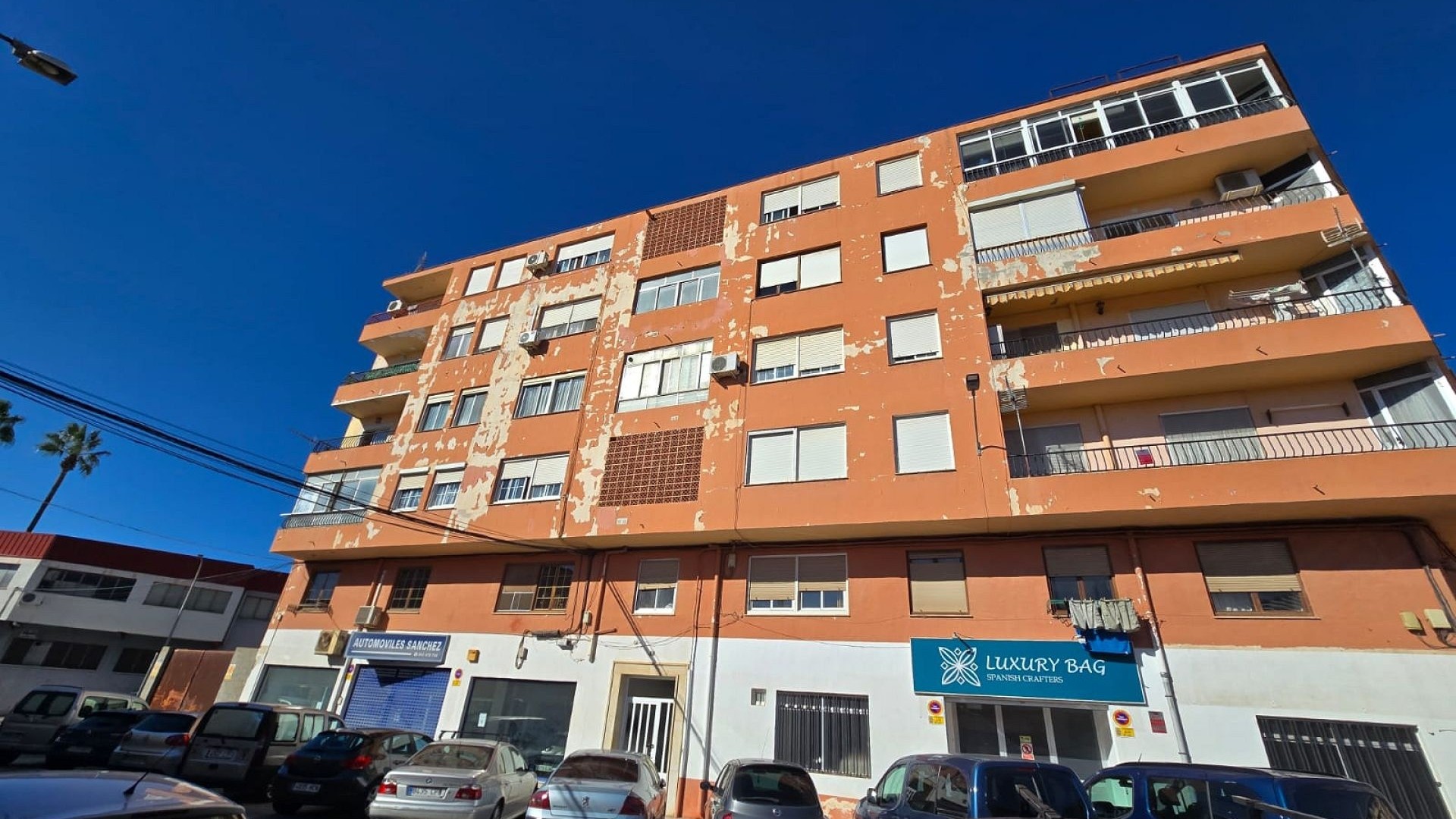 Videresalg - Lejlighed lejlighed -
SAX