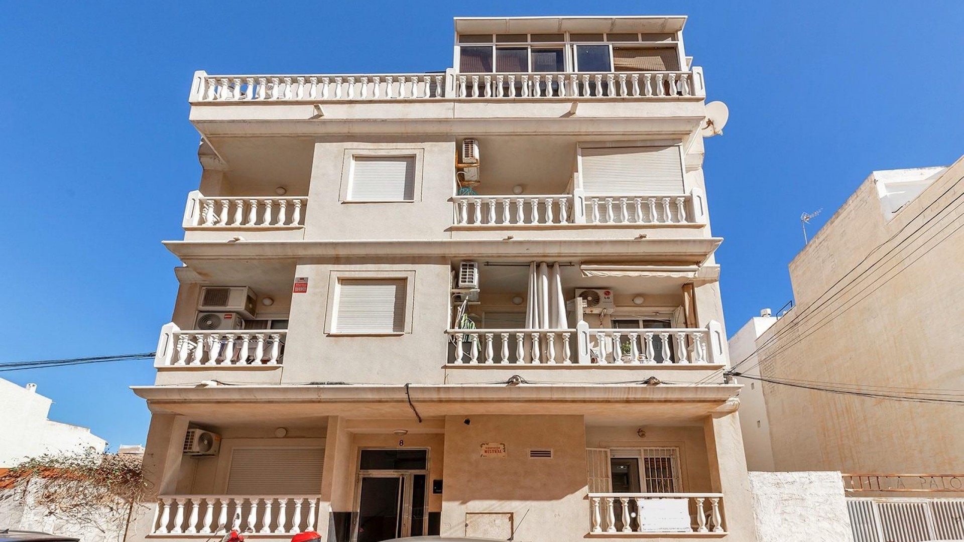 Videresalg - Lejlighed lejlighed -
Torrevieja - La Mata