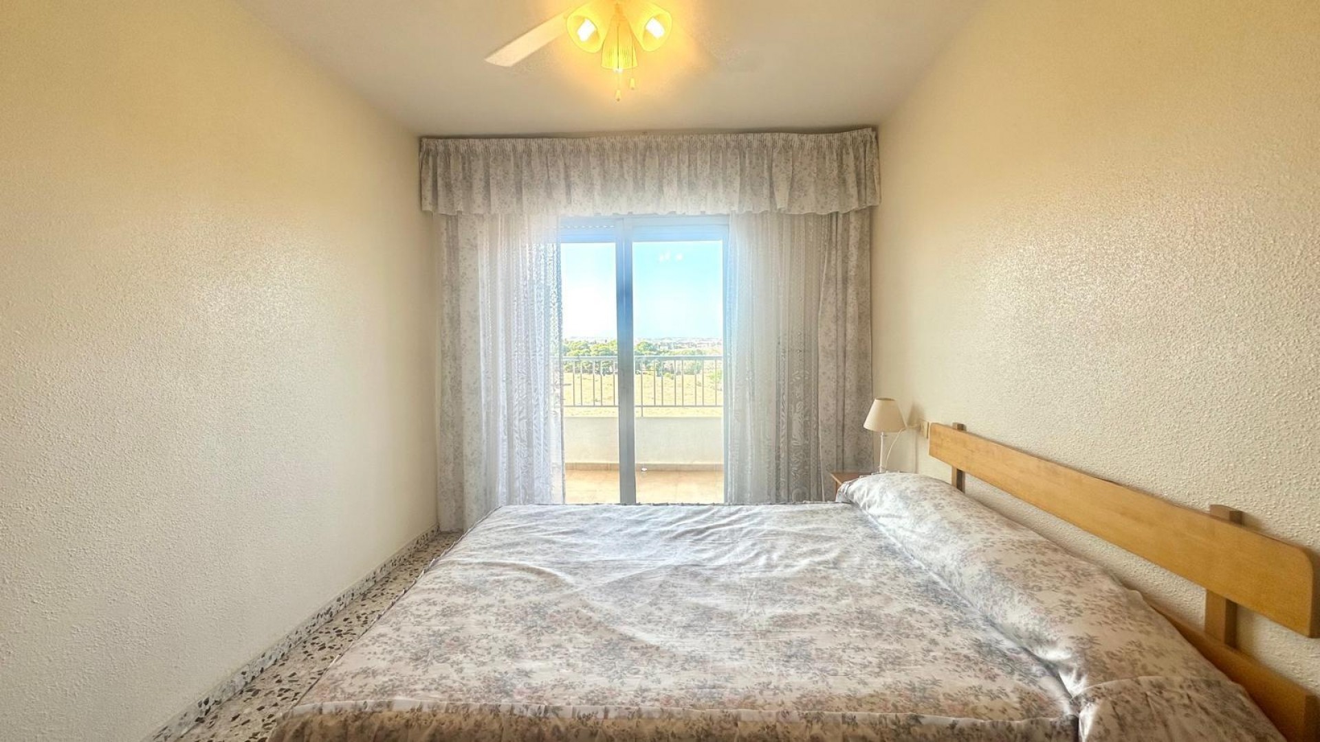 Videresalg - Lejlighed lejlighed -
Torrevieja - Punta prima