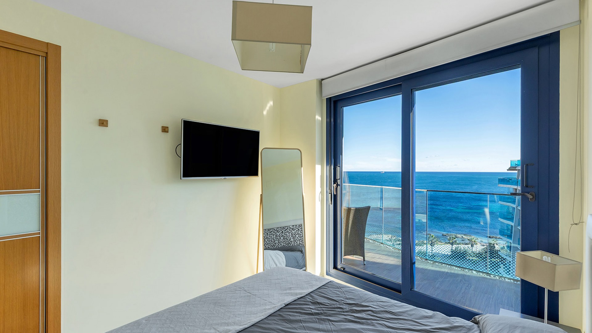 Videresalg - Lejlighed lejlighed -
Torrevieja - Punta Prima