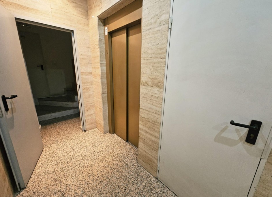 Videresalg - Lejlighed lejlighed -
Torrevieja - torrevieja