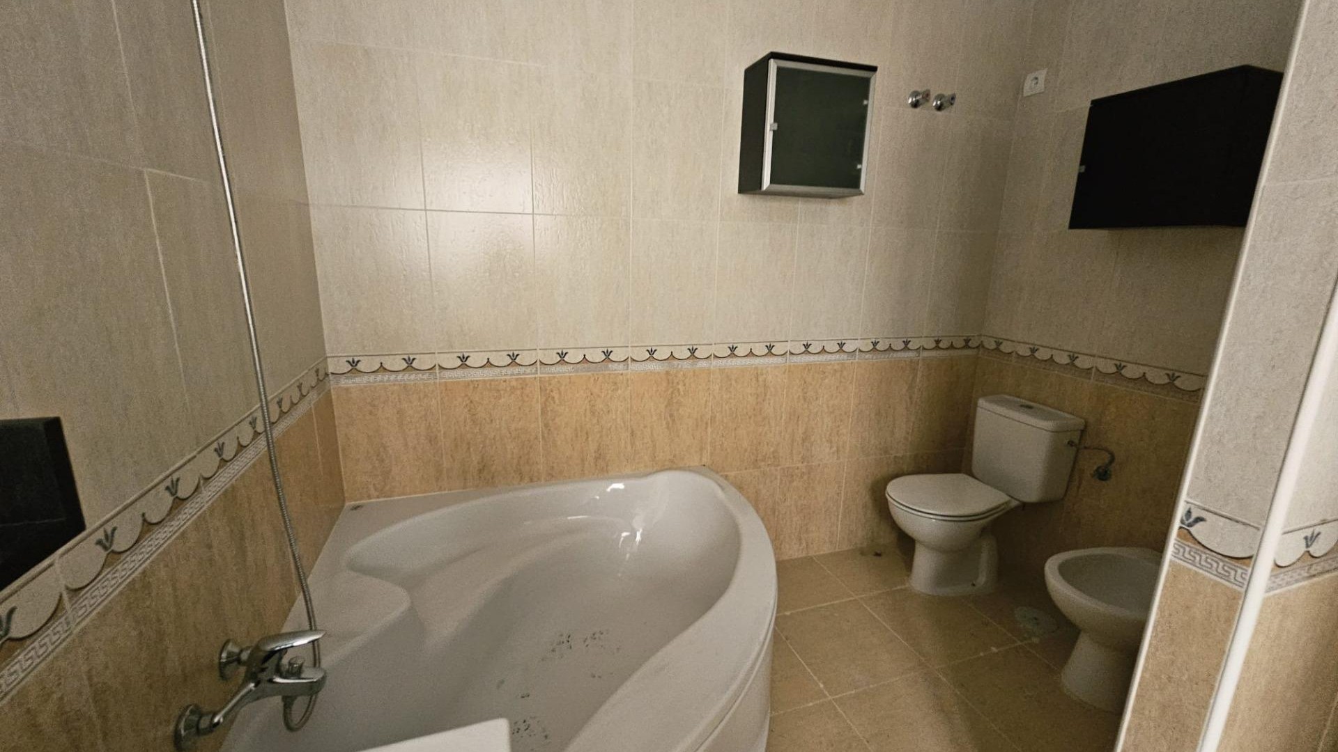 Videresalg - Lejlighed lejlighed -
Torrevieja - torrevieja