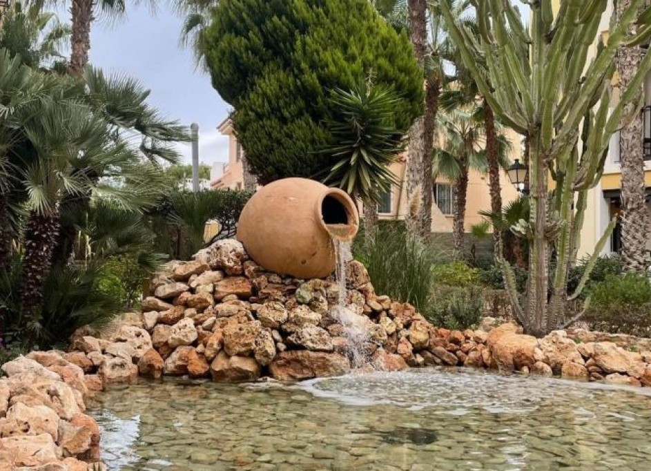 Videresalg - Lejlighed lejlighed -
Torrevieja