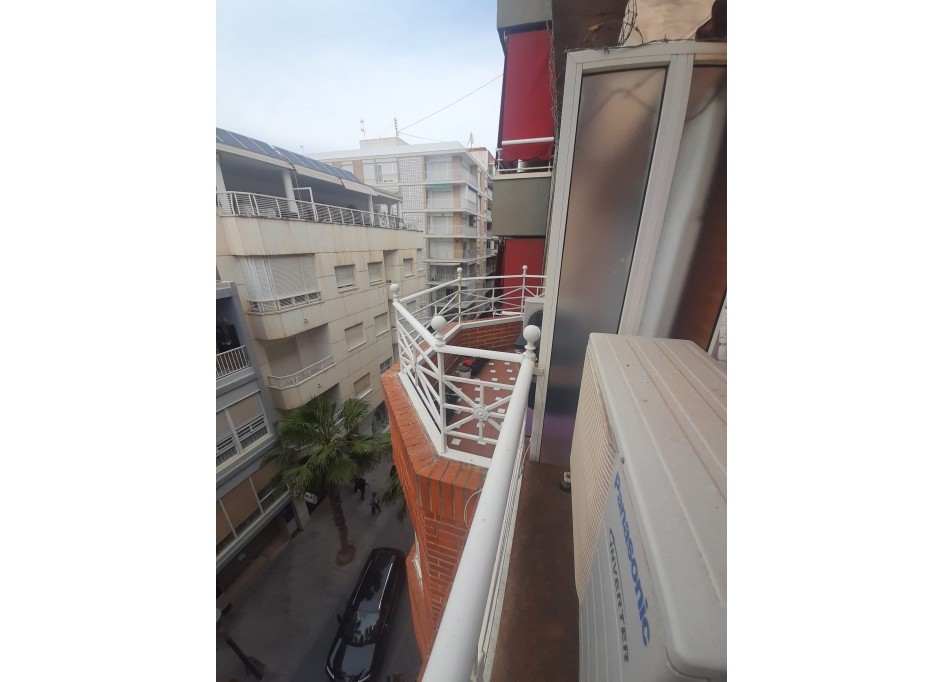 Videresalg - Lejlighed lejlighed -
Torrevieja