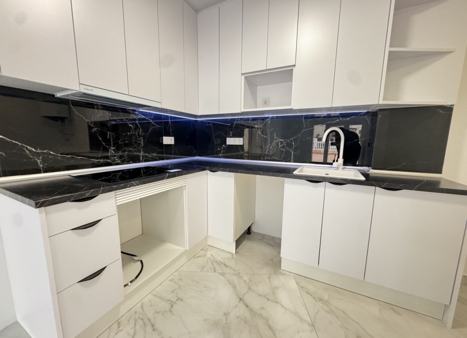 Videresalg - Lejlighed lejlighed -
Torrevieja