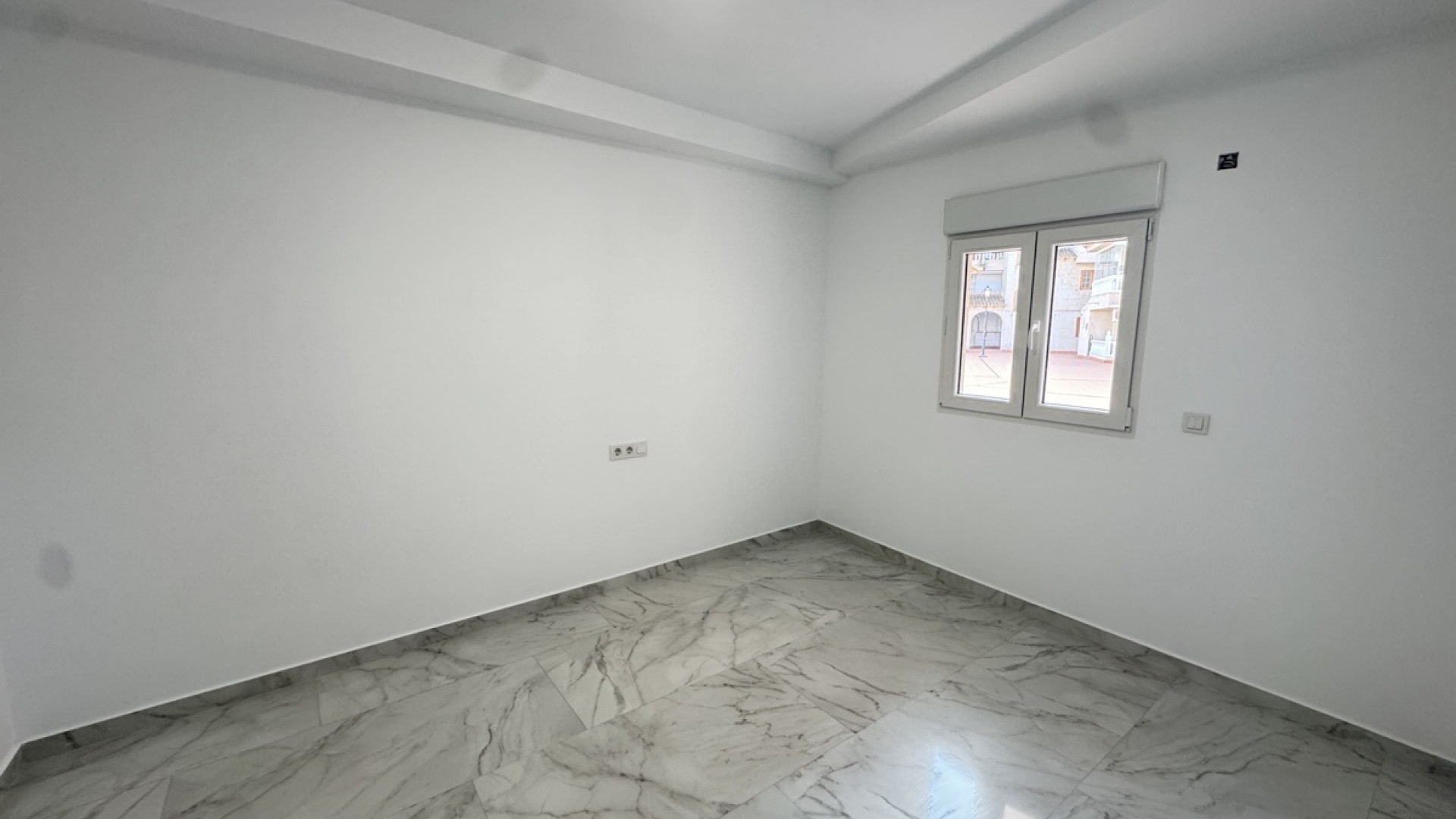 Videresalg - Lejlighed lejlighed -
Torrevieja