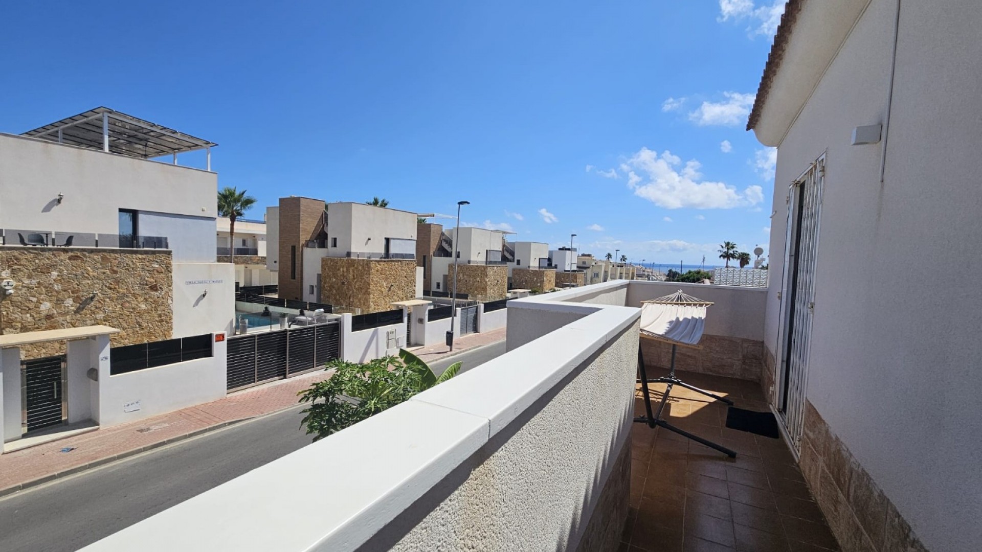 Videresalg - Villa -
Torrevieja - Torre la mata