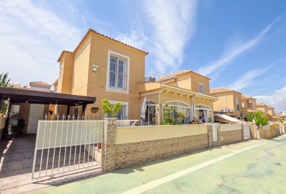 Villa adosada - Venta - Los Balcones - Los Altos del Edén -
                Los Balcones