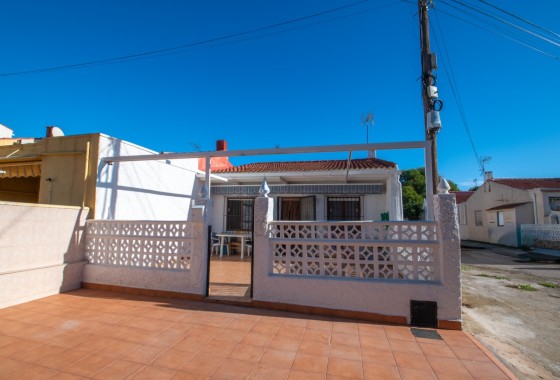 Villa adosada - Venta - Torrevieja - Torretas