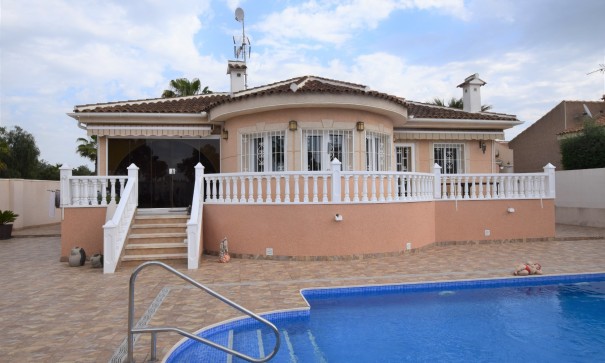 Villa - Återförsäljning - Benijofar - Monte Azul