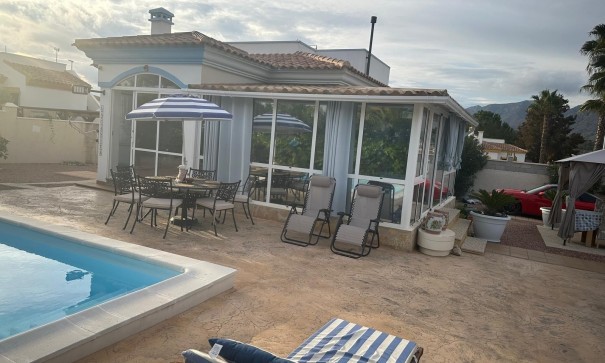 Villa Individuelle - Revente - Hondón de las Nieves - Urbaniz La Montañosa