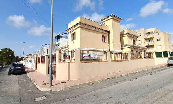 Villa Individuelle - Revente - Orihuela Costa - Castillo de Don Juan