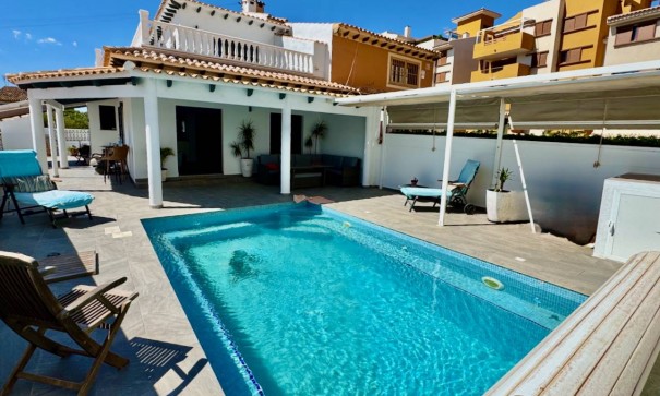 Villa Individuelle - Revente - Punta Prima - Punta Prima