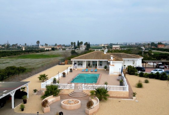 Villa Individuelle - Revente -
        Rojales - C4M-49852