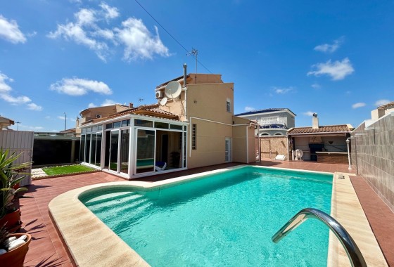 Villa Individuelle - Revente - Torrevieja -
                San Luis