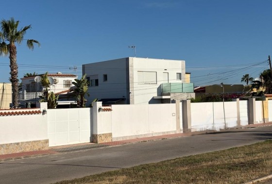 Villa Individuelle - Revente - Torrevieja - Torreta florida