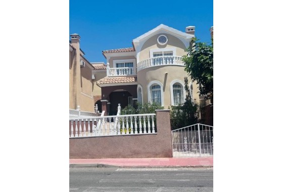 Villa Individuelle - Revente - Villamartín - Villamartín