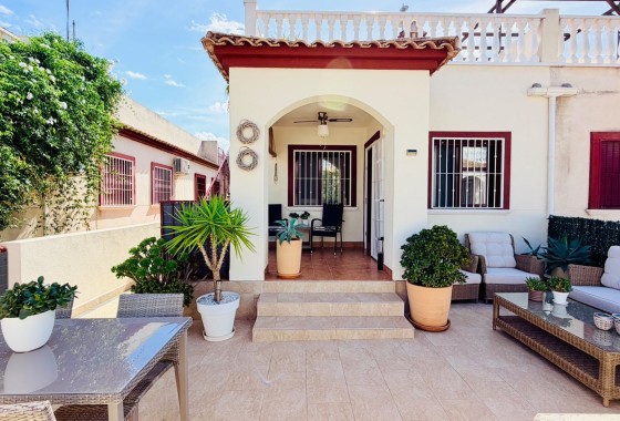 Villa Semi Adosado - Venta - Daya Vieja -
                Daya Vieja