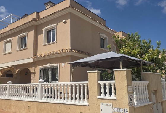 Villa Semi Adosado - Venta - Villamartín - Villamartín