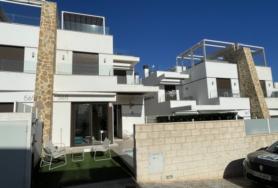 Villa Semi Adosado - Venta - Villamartín - Villamartín