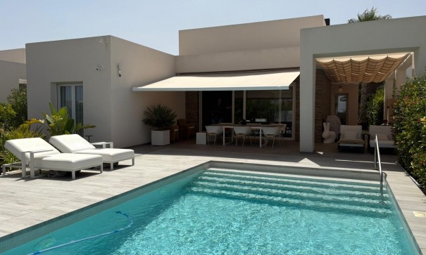 Vrijstaande Villa - Herverkoop - Algorfa - La finca Golf