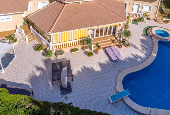 Vrijstaande Villa - Herverkoop - Cabo Roig -
                Cabo Roig