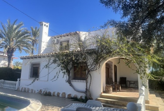 Vrijstaande Villa - Herverkoop - Cabo Roig -
                Cabo Roig