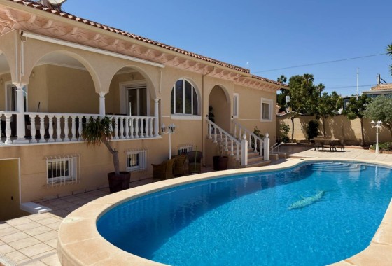 Vrijstaande Villa - Herverkoop -
        Ciudad Quesada - Rojales - CA47-85965