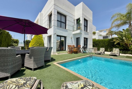 Vrijstaande Villa - Herverkoop - Ciudad Quesada - Rojales -
                Ciudad Quesada