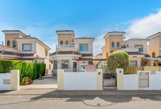 Vrijstaande Villa - Herverkoop - Guardamar del Segura -
                Guardamar del Segura