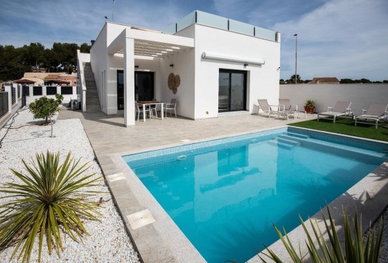 Vrijstaande villa - Herverkoop - Pinar de Campoverde -
                Pinar de Campoverde