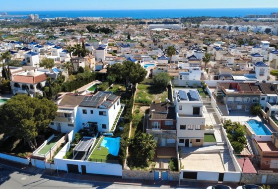 Vrijstaande Villa - Herverkoop - Torrevieja - Los balcones