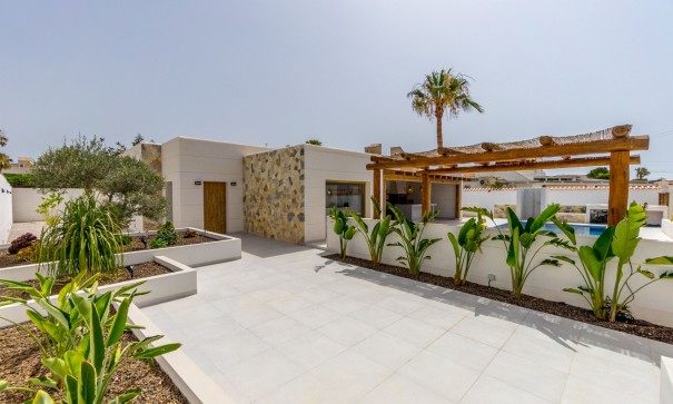 Vrijstaande Villa - Herverkoop - Torrevieja - Torreta Florida