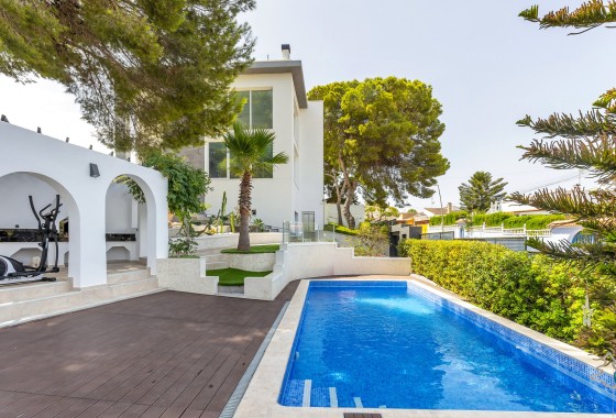 Vrijstaande Villa - Herverkoop - Torrevieja -
                Torrevieja